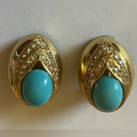 ciner Jewelry - Ciner hand made earrings